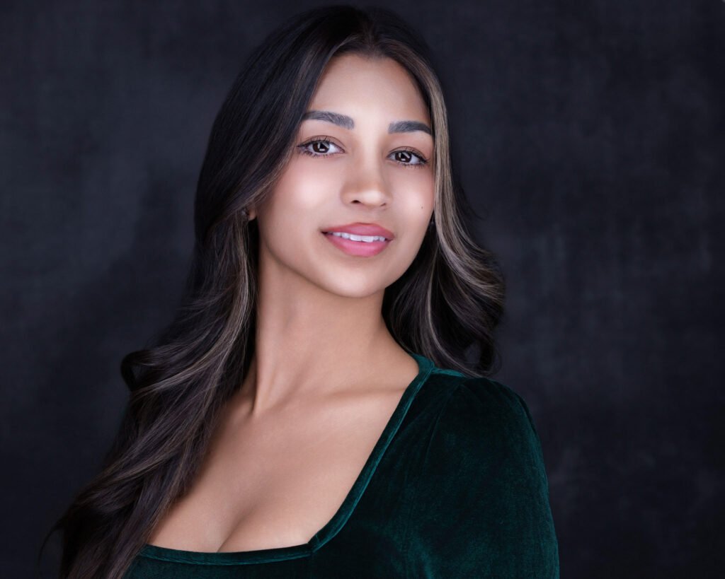 Headshot of a young lady | 2mm Headshots and Event Photography Individual Headshot for Models