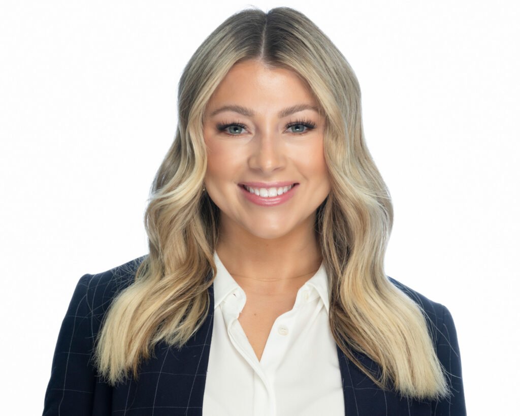 I offer professional headshot photography Individual Headshot Example of a young woman